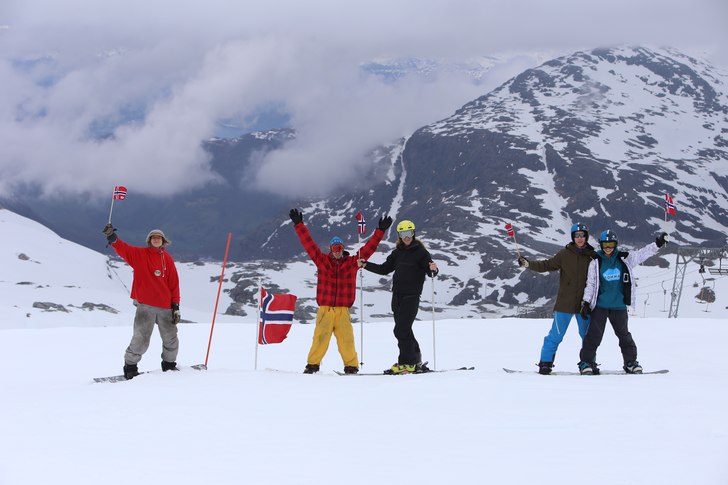 Gratulerer med dagen! 
.