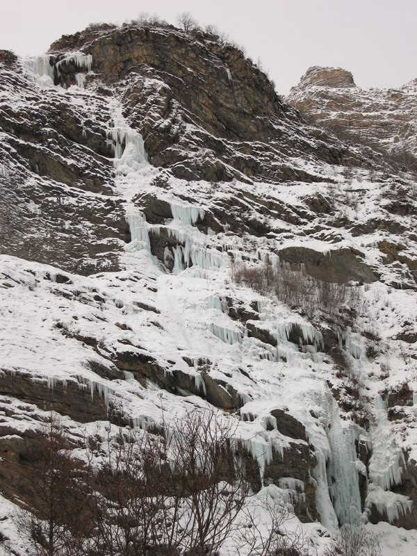 Sergio och Umberto vid första replängden av Casc. Foto: Christian Türk. Åkare: Umberto och Sergio.