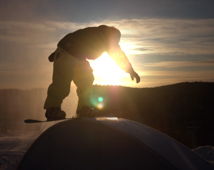 fs noseslide. Foto: Daniel Rönnbäck. Åkare: Aron.