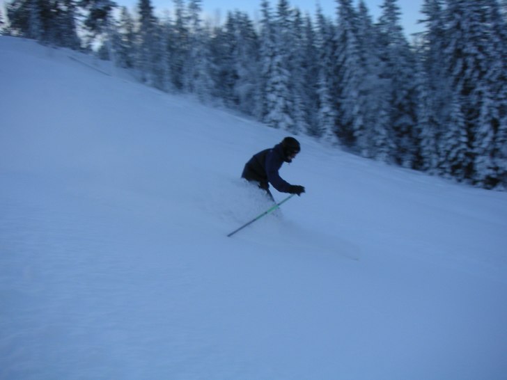 Skön puder. Foto: Johan Eriksson. Åkare: Isak Eriksson.
