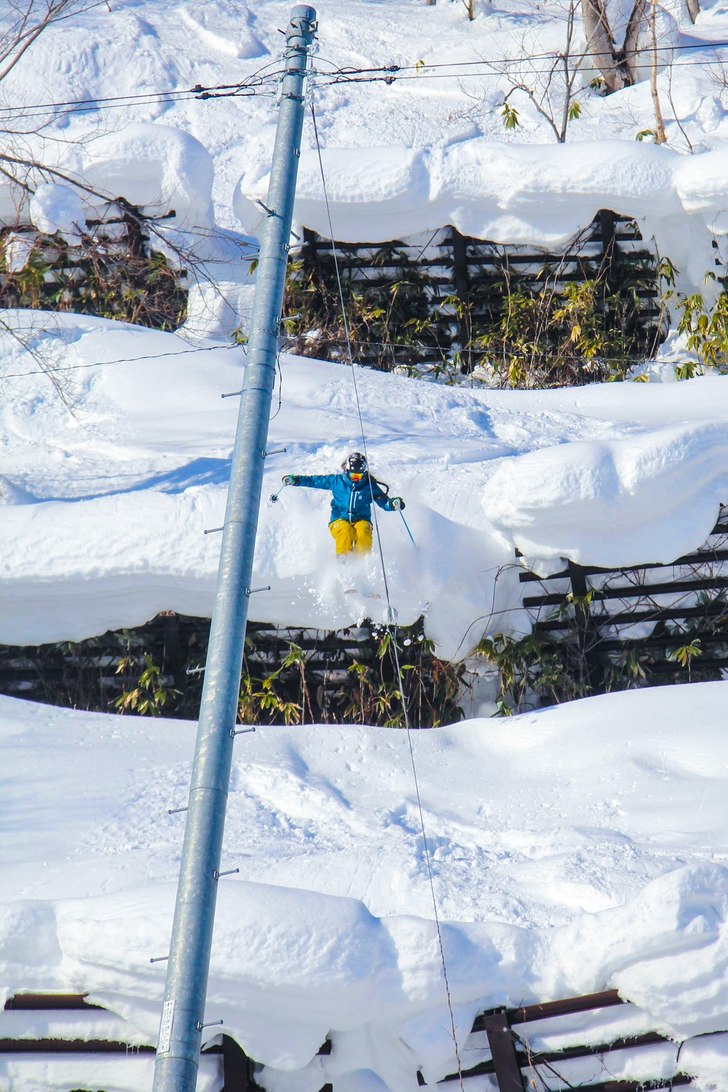 Nicole Lejdeby - Roadbarrier happiness.