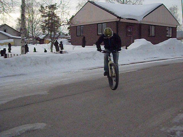 nötte 360 tt och tillslut gick det.. Foto: camilla bränström. Åkare: andreas bränström.
