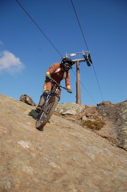 September i Åre. Foto: Henrik Kjellman. Åkare: Tim Eriksson.