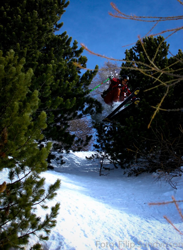 Foto: Filip Sundvisson. Åkare: Elias Hendersson.