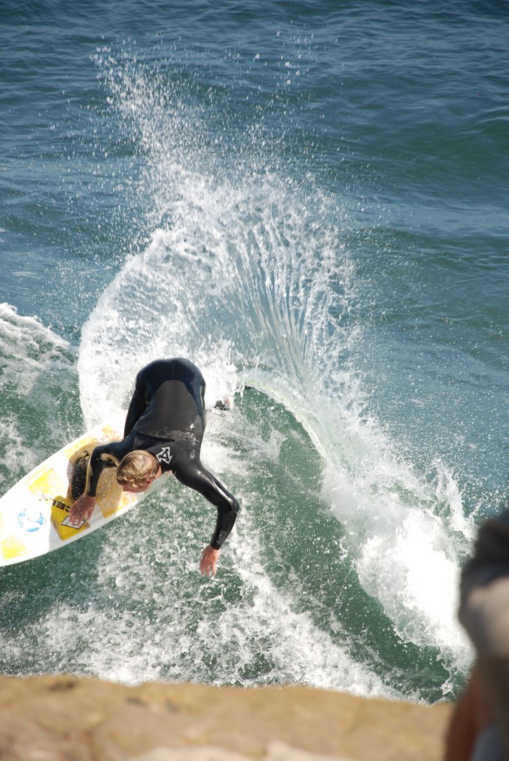 stod och tittade på lite surfare som körde och s. Foto: Anton Villberg. Åkare: local.