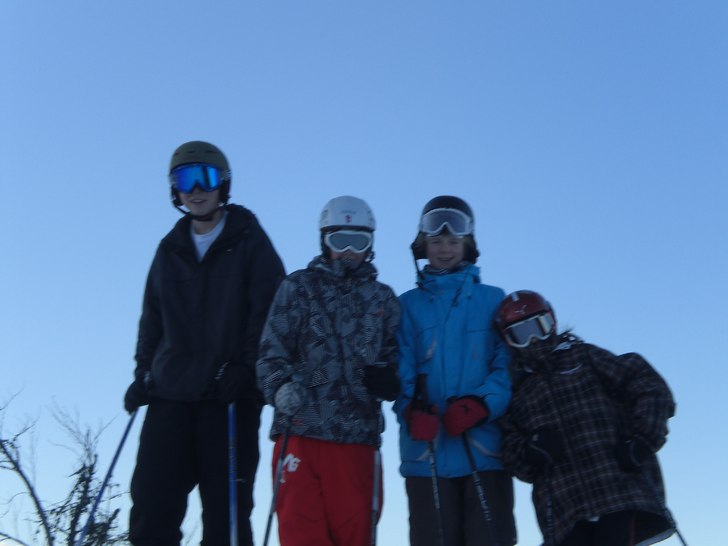 Foto: Hampus Johansson. Åkare: Linus / Stoffe / Nisse / Stina.