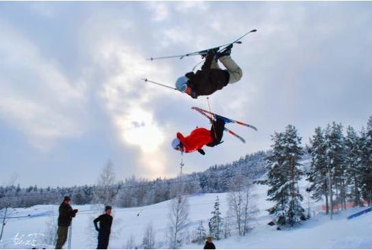 vi gör backflip xD. Foto: alexander edvardsson. Åkare: simon andersson.