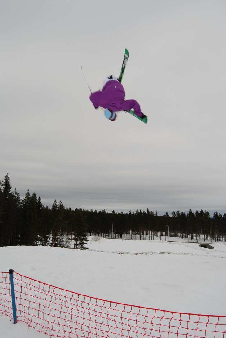 snurr med grab. Foto: Carl Hansols. Åkare: Frej.