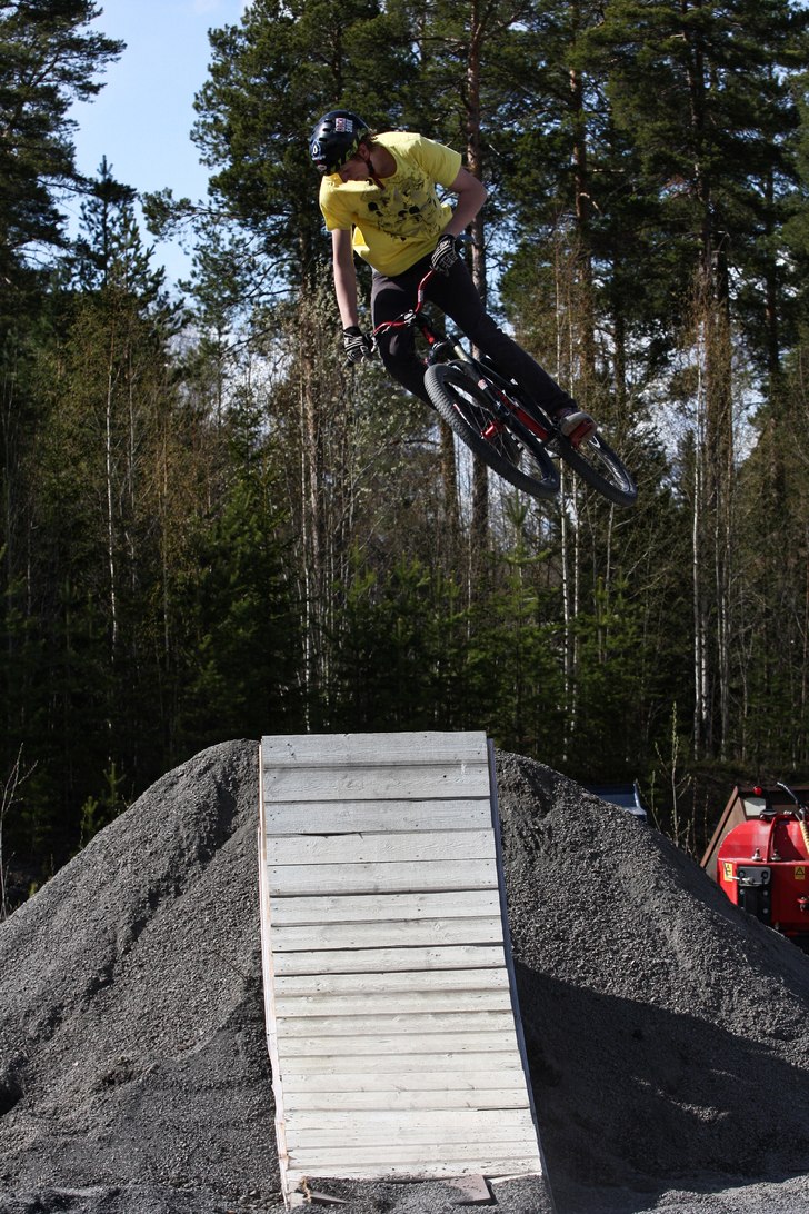 snurrsmåttmeböjj. Foto: Mattias Rundqvist:  http://mattesphoto.com/. Åkare: Fredrik Persson.