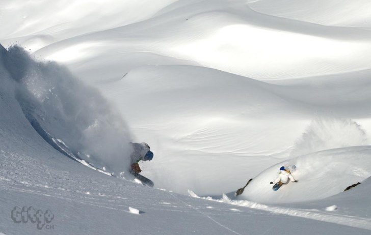 Foto: craig dammit (http://www.gitgo.ch/). Åkare: Christoffer Granbom.