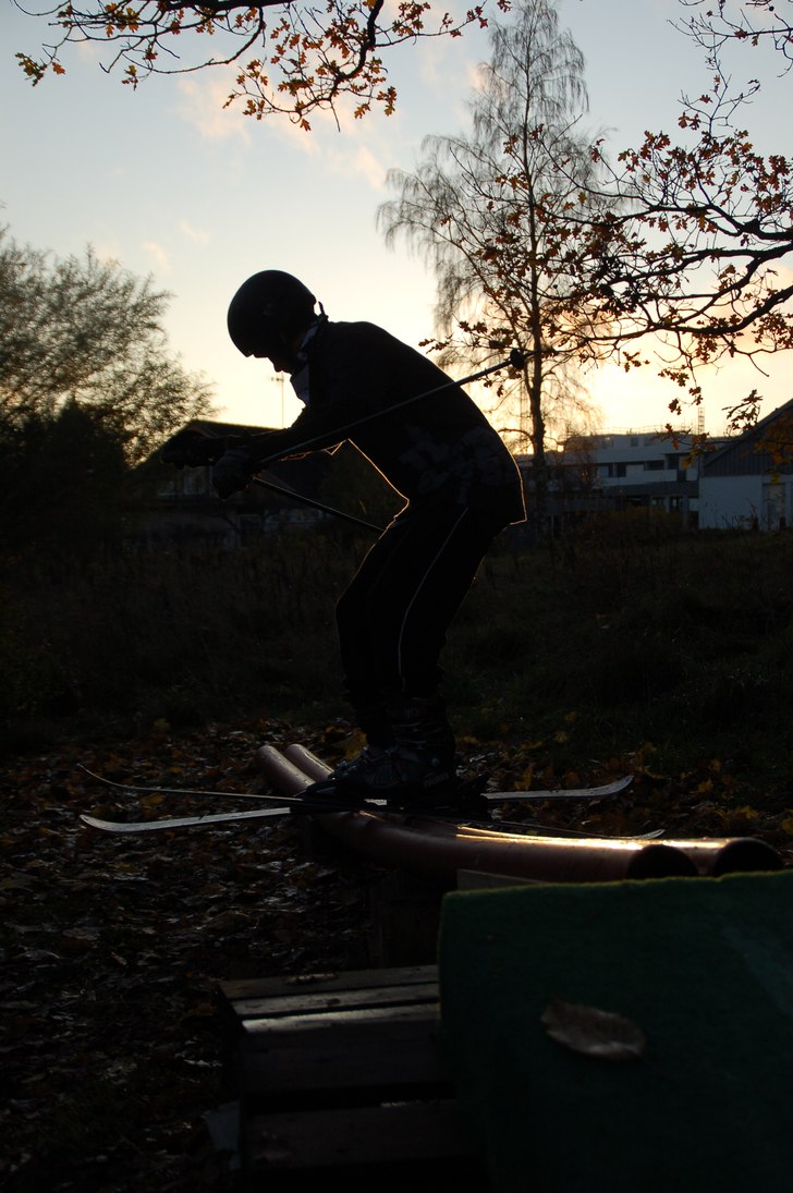 Solljuset kom fram för någon minut och även om . Foto: Felix Windolf. Åkare: Simon Blad.