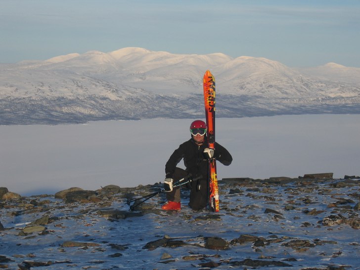 Nu snackar vi  lååååånga skuggor.. Foto: St Felix. Åkare: Pette G.