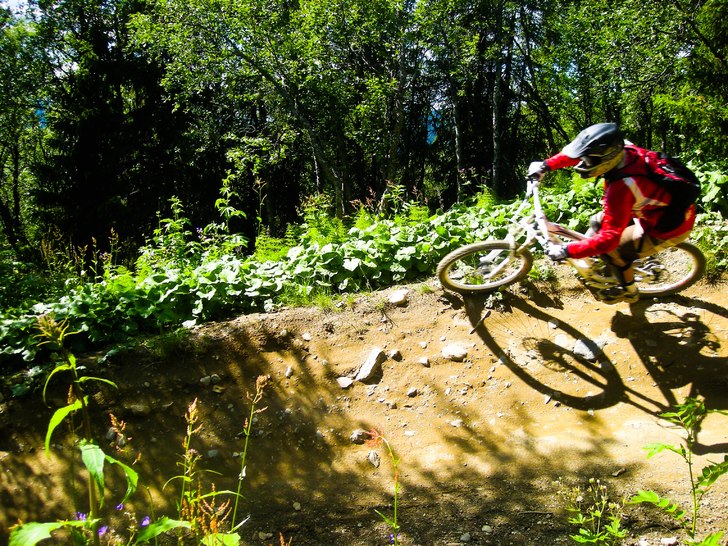 Shimano. Foto: Rasmus Linder. Åkare: Kristopher Sjöberg.