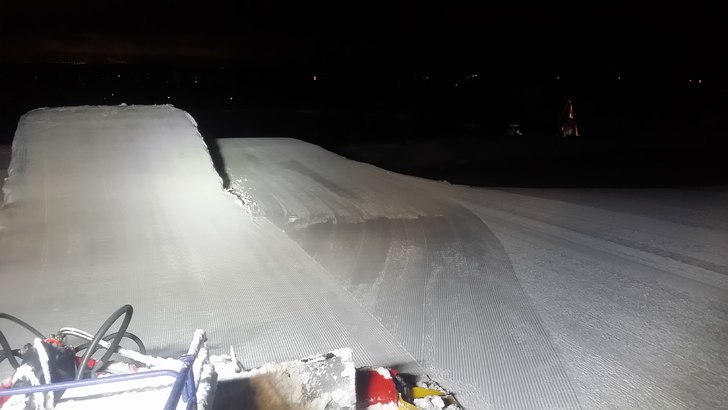 silkeføre  kom dere ut I bakken I morgen????
.