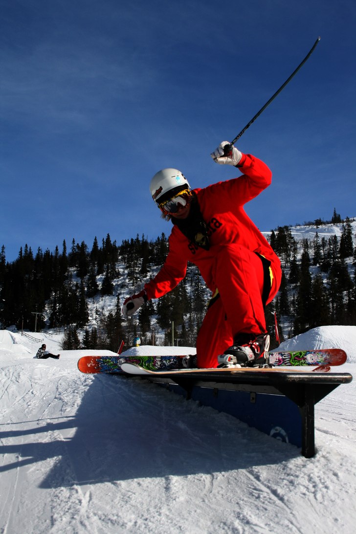 Foto: Viktor Karlsson. Åkare: Andreas Sjöbeck.