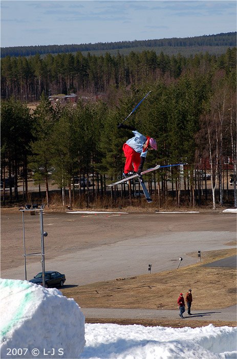 Foto: Lars-johan Sandström. Åkare: Elias.