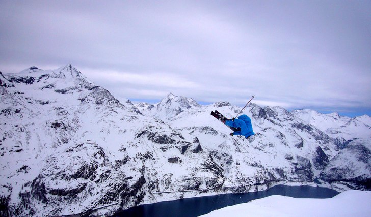 Jag suger på att landa baklänges men varför int. Foto: Mårten Ågren. Åkare: Magnus Kring.