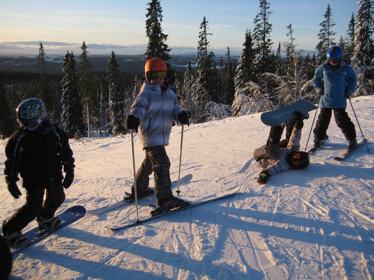 shred the park!!. Foto: mamma?. Åkare: sunil avve jeppe hubbe.