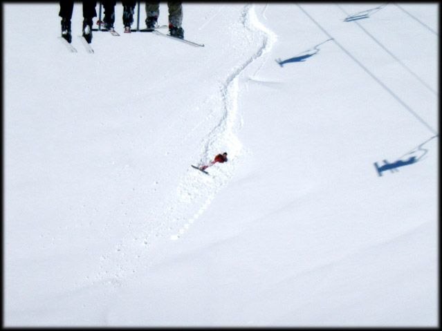 Liften har precis öppnat 80 cm fluff.. Det har sn. Foto: Petteri Koste. Åkare: okänd.