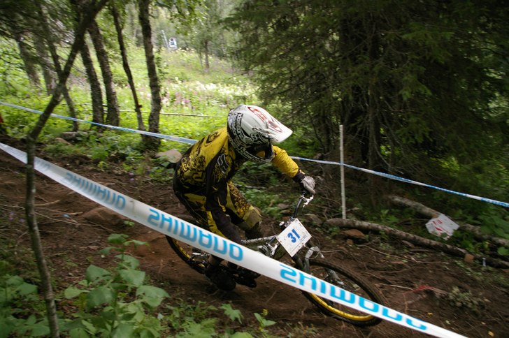 NM i Downhill. Foto: Nick Djupsjö. Åkare: Vet ej.