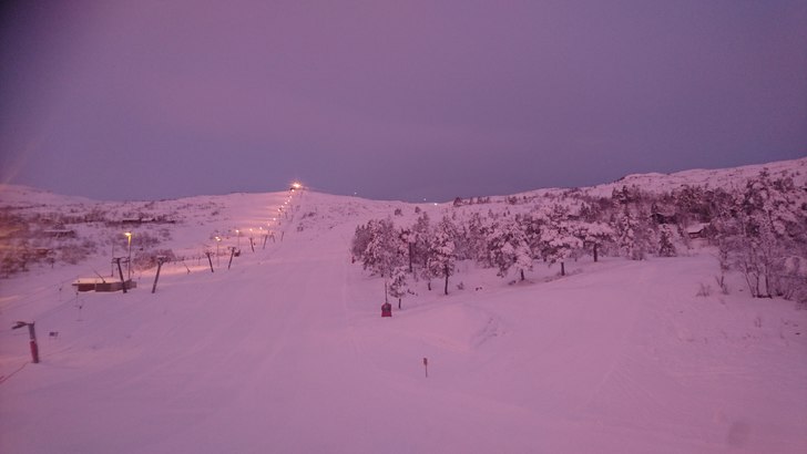 Onsdag 01.02
Onsdag kl 08.30 er det minus 4 grader.