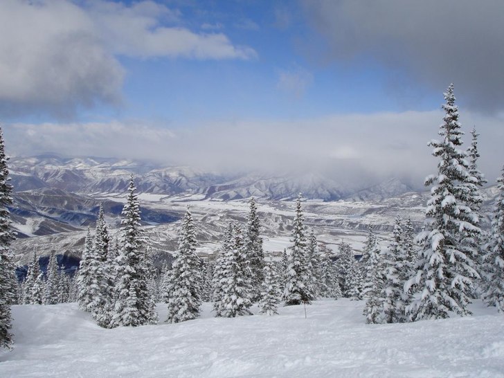 Sköna mängder snö i CO!. Foto: Per Norman. Åkare: - - -.