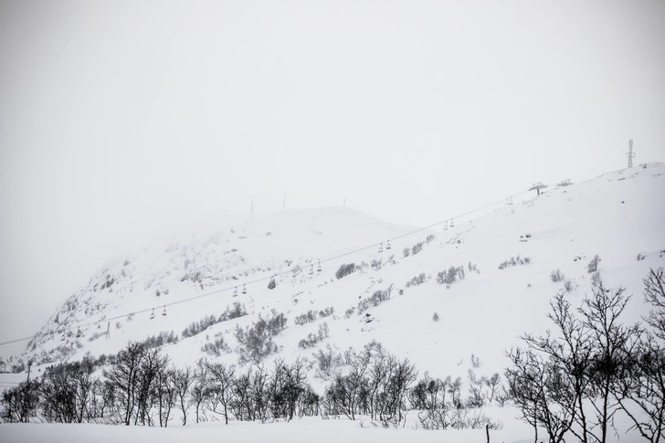 God fredag!
Det har snødd jevnt i hele natt og vi.