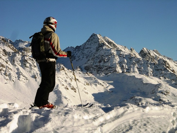 Foto: Silvan Grunder, (siluuu). Åkare: Yanick Grunder.