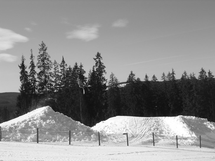 sista dagen innan dom stängde byggde vi ett monst. Foto: Johan Lööf. Åkare: Pelle Lööf.