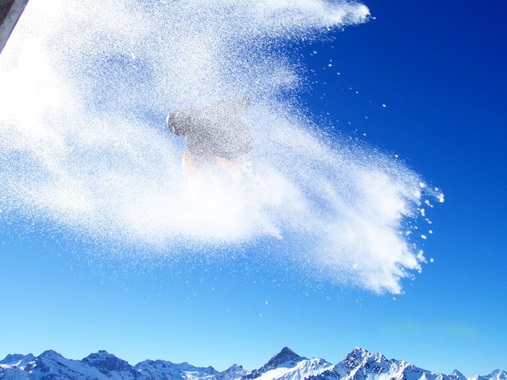 samma road- gap, petter spinnar - snön yr..:D. Foto: Jakob Ventin. Åkare: Petter Lundberg.