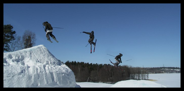 360 i Flottsbro, en fin vårdag!. Foto: Anton Mattsson. Åkare: Christoffer Östman.