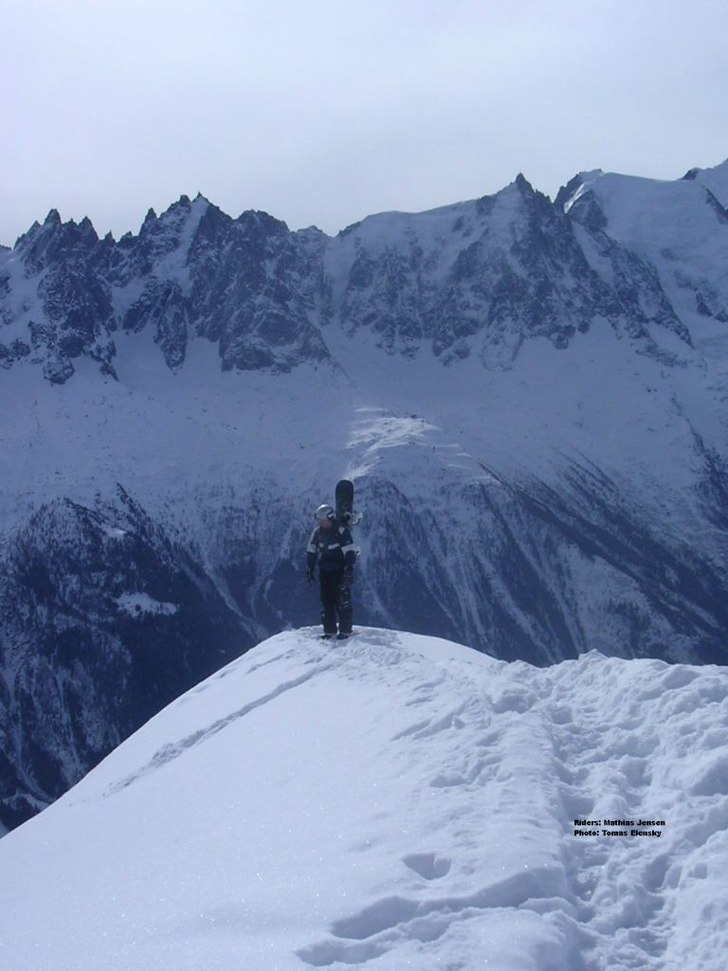 trött efter bestigning av en klippvägg.. Foto: Tomas Elensky. Åkare: Mathias Jensen.