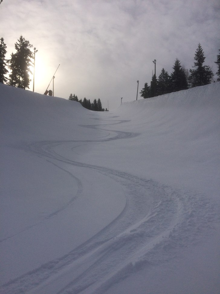 Siste åpningsdag og pudderføre????
.
