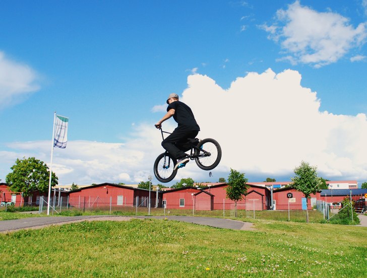 360 to the gräs 8). Foto: Adam Ackeborg. Åkare: Isac Algström.
