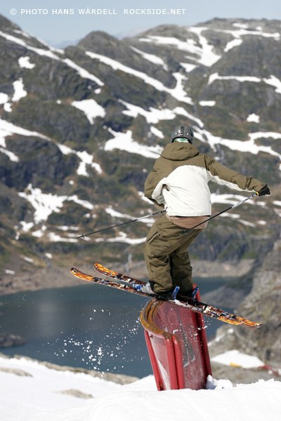 en C rail under foto shot i fonna. Foto: Hans wärdell. Åkare: Tobias björk.
