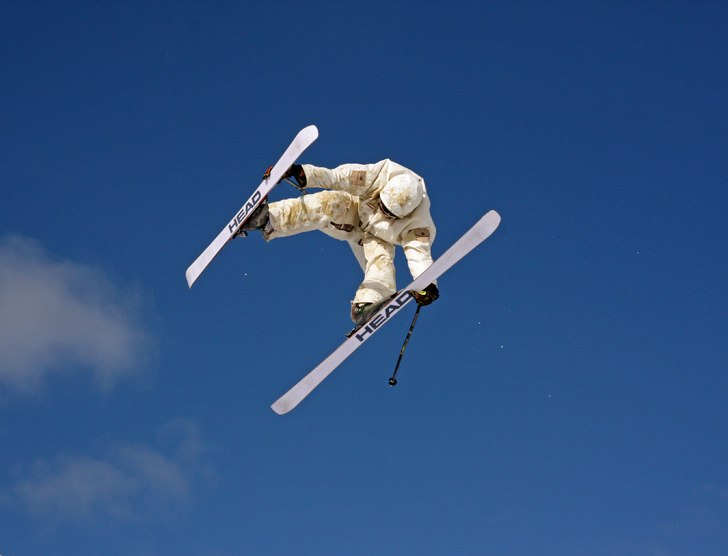 Fotad i Jpeg-format  1/1000  F13  ISO400
. Foto: Ronald Lahti. Åkare: Fredrik Eriksson.