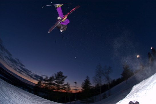 flat5 japan.. Foto: lennart nilsson. Åkare: jag,petter kågström.