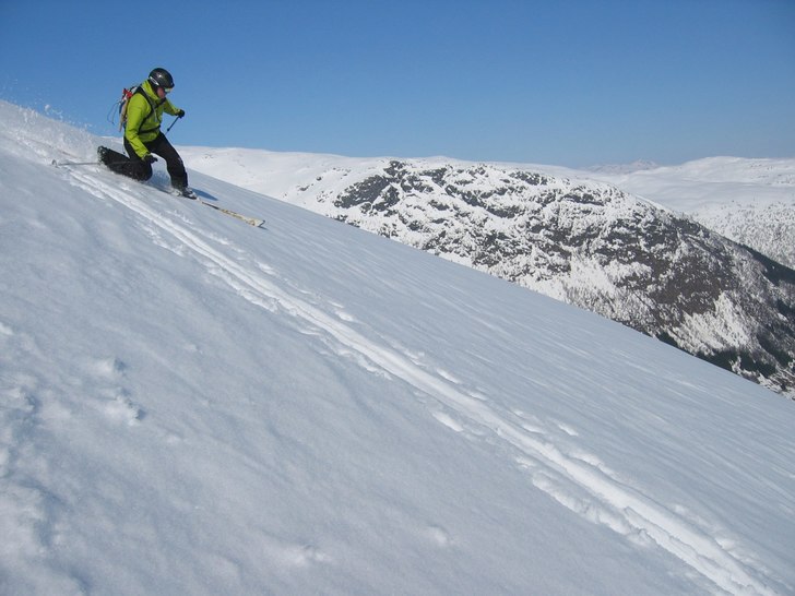 Foto: Åge Lauritzen. Åkare: Kjartan Karlsen.