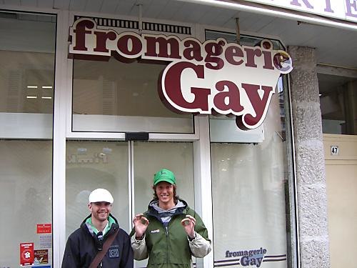 roligt fromagerie i annecy. Foto: fredrik. Åkare: simen och robin.