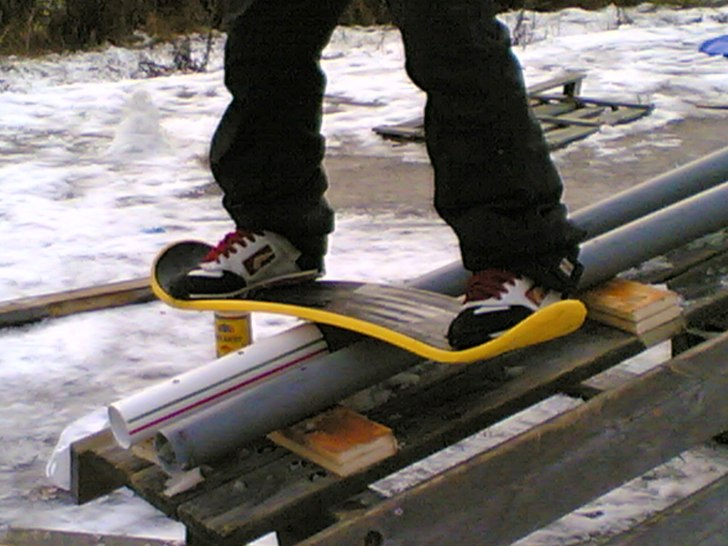 snowskate. Foto: frida ahlerup. Åkare: jim ahlerup.