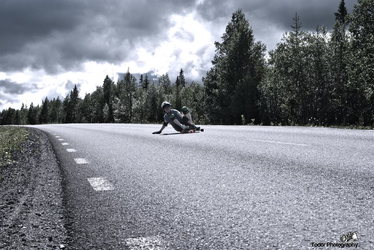 Long way home. Foto: Robin Todor. Åkare: Gustav Olsson.