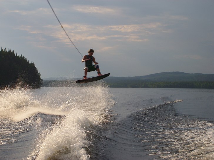 180. Foto: Dan. Åkare: JOnas.