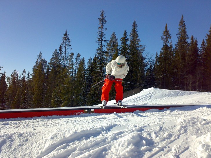 Bra glid fångat av snabbkamera=). Foto: Isac Wadsten. Åkare: Johan Wadsten.