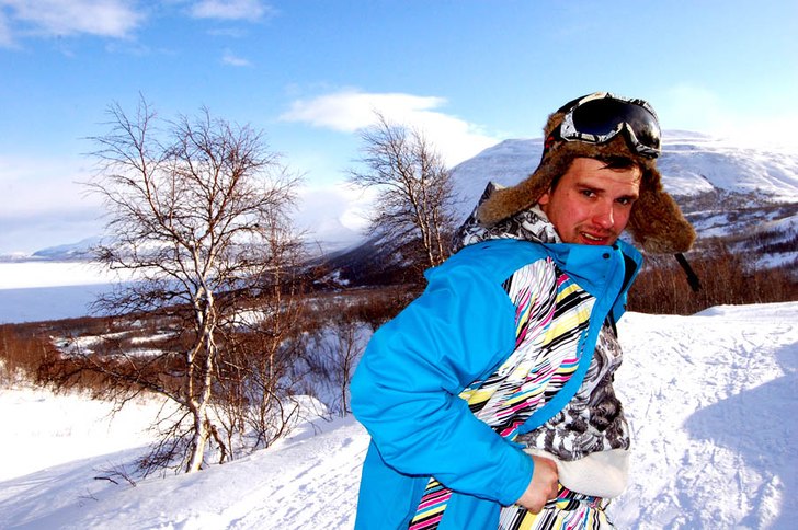 Puderdag i Björkliden. Foto: Karin Henriksson. Åkare: Nico Le Sellin.