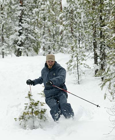 Rekordtidig säsongs premiär. Efter ett dyngs 
i. Foto: Jocke Lagercrantz. Åkare: Kalle Kax Karlgren.