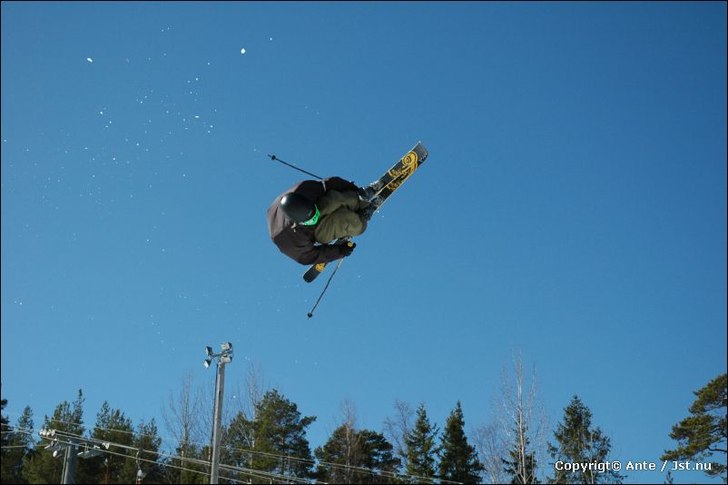 Järvsö big air. Foto: Ante Fransson. Åkare: Pelle Axelsson.