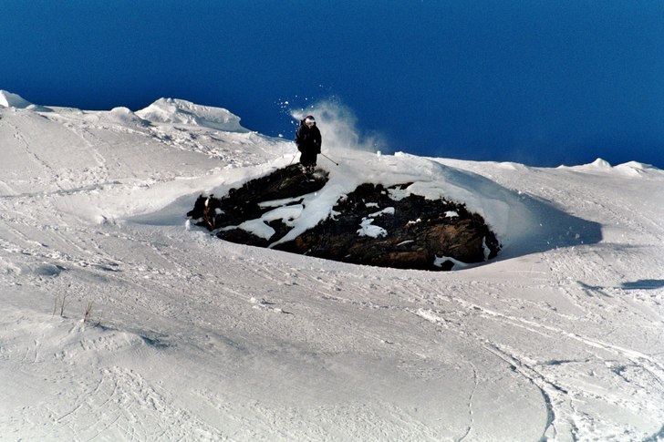 En skön dag i glada vänners lag på Lillskarven. Foto: Marcus. Åkare: Kalle Kax Karlgren.