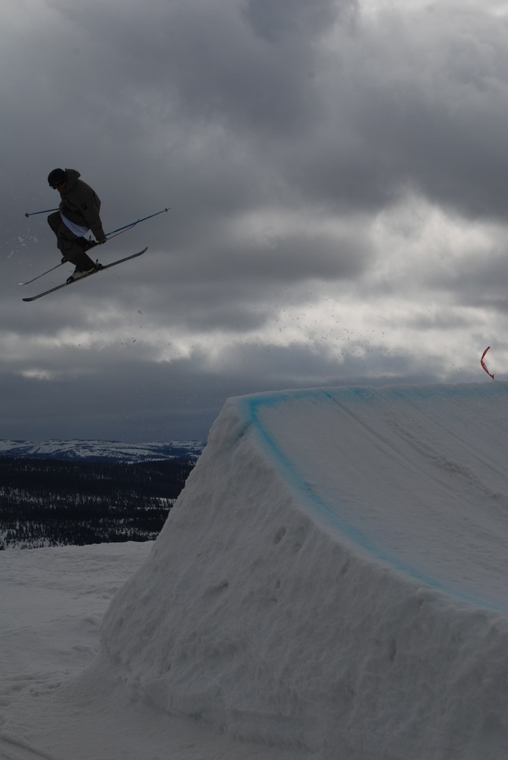 Foto: Dennis Ylikangas. Åkare: Marcus Gardefjord.