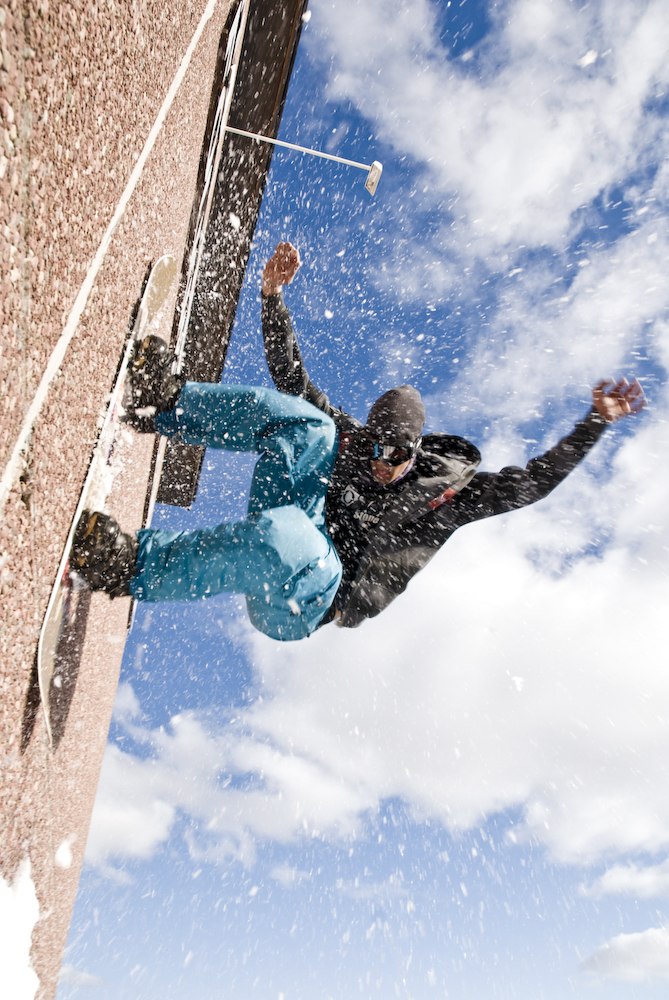 Lite vårdagslek.. Foto: Joel Christoffersson. Åkare: Daniel jonsson.