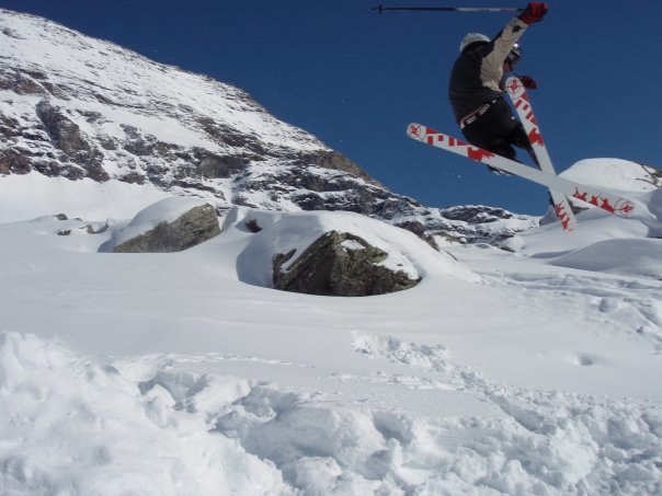 Foto: Gusten Andersson. Åkare: Emanuel Johansson.